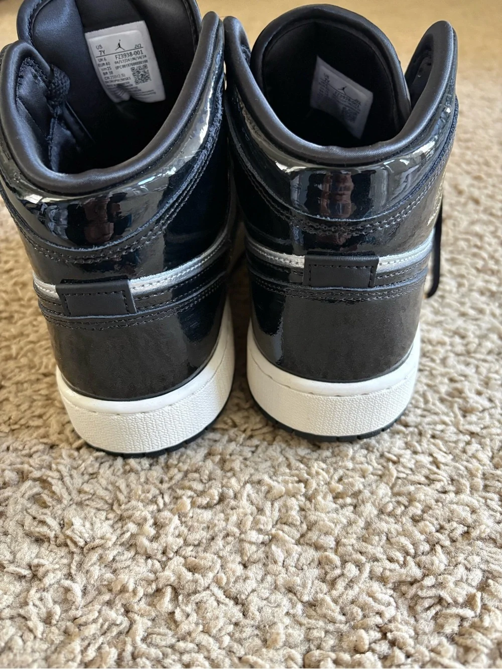 Nike Air Jordan 1 Mid Black, Metallic Silver & White